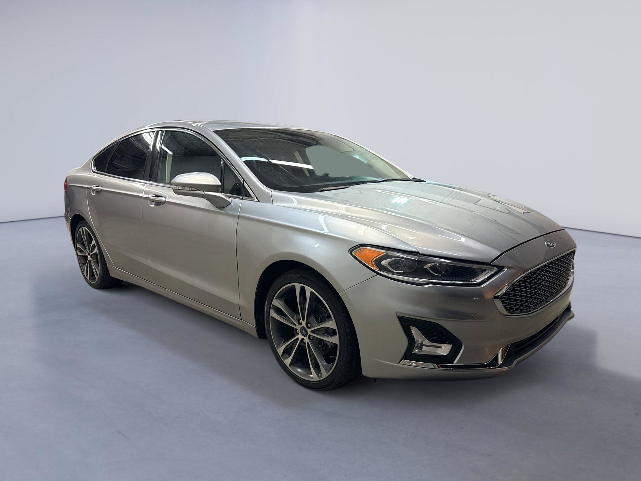 Used 2020 Ford Fusion Titanium FWD image 1