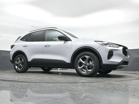 Used 2026 Ford Escape ST-Line AWD/4WD image 46