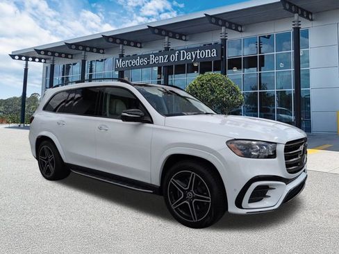New 2026 Mercedes-Benz GLS 450 4MATIC image 2