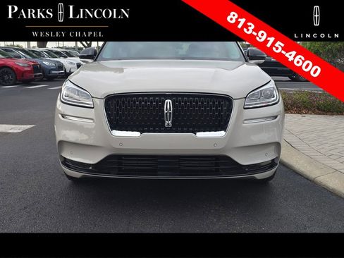 Certified 2022 Lincoln Corsair Reserve w/ Equipment Group 201A AWD/4WD image 2