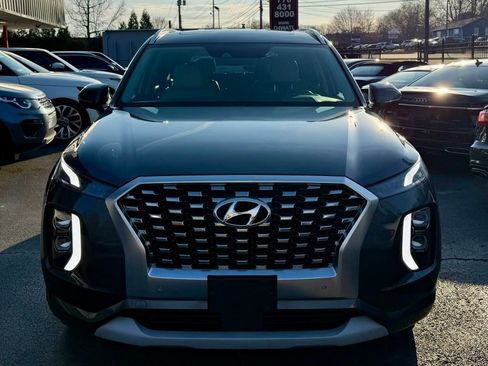 Used 2021 Hyundai Palisade Limited image 2