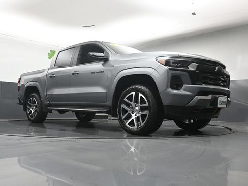 Used 2023 Chevrolet Colorado Z71 w/ Z71 Convenience Package 2 AWD/4WD image 25