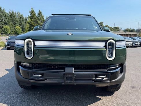 Used 2025 Rivian R1S Adventure AWD/4WD image 2