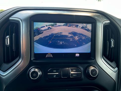 Used 2019 Chevrolet Silverado 1500 RST image 31