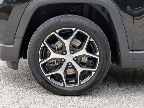Certified 2024 Jeep Compass Limited AWD/4WD image 26