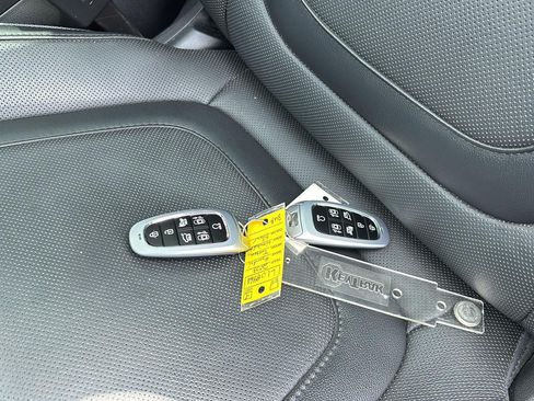 Used 2023 Hyundai Tucson Limited w/ Cargo Package AWD/4WD image 30