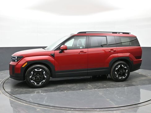 Used 2025 Hyundai Santa Fe SEL w/ Tow & Go Package image 5