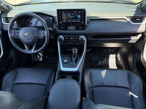 Used 2020 Toyota RAV4 XSE image 16