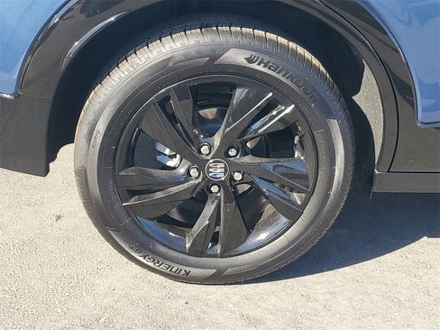 Used 2026 Buick Encore GX Sport Touring image 7