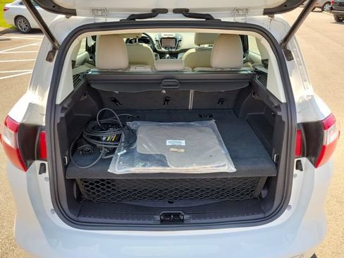 Used 2014 Ford C-MAX Energi SEL w/ Equipment Group 302A FWD image 25