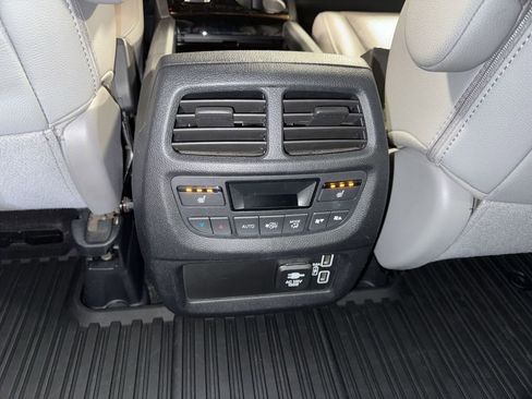 Certified 2019 Honda Passport Touring image 33