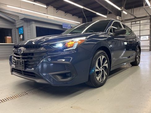 Certified 2025 Subaru Legacy image 3