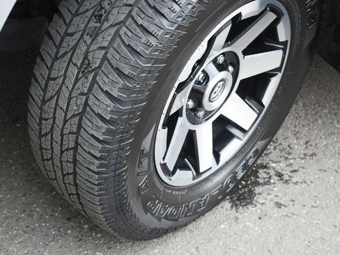 Certified 2021 Toyota 4Runner TRD Off-Road Premium image 11