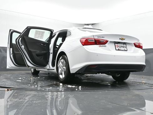 Used 2024 Chevrolet Malibu LT image 72
