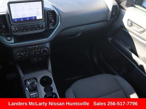 Used 2023 Ford Bronco Sport Badlands image 16