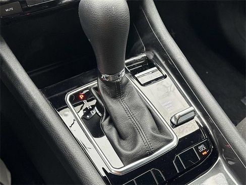 Certified 2023 Jeep Compass Sport image 20