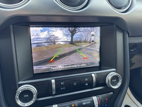 Used 2022 Ford Mustang GT Premium w/ Equipment Group 401A image 18