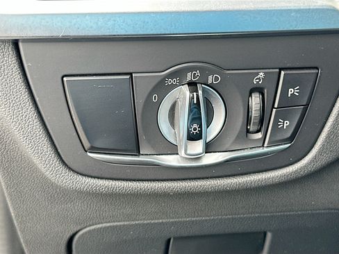 Used 2023 BMW X3 sDrive30i w/ M Sport Package RWD image 10