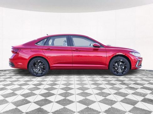 New 2026 Volkswagen Jetta SE FWD image 15
