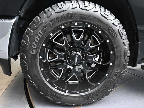 Used 2023 RAM 1500 Big Horn AWD/4WD image 5