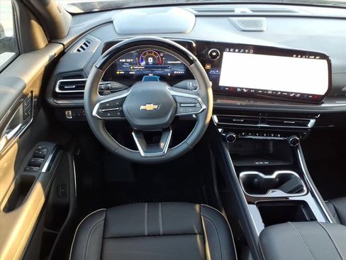 New 2026 Chevrolet Traverse High Country w/ LPO, Floor Liner Package image 17