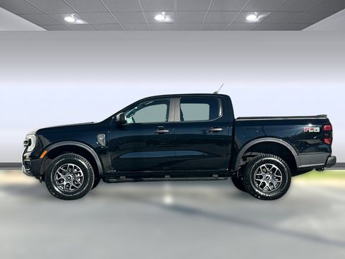 Used 2024 Ford Ranger XLT w/ FX4 Off-Road Package image 2