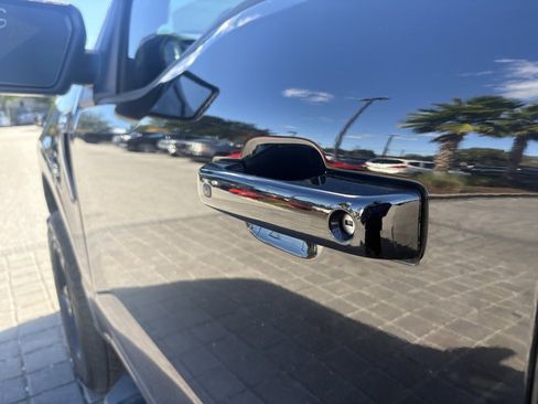 Used 2021 Ford F150 Lariat image 10