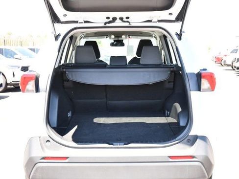Used 2025 Toyota RAV4 XLE FWD image 26