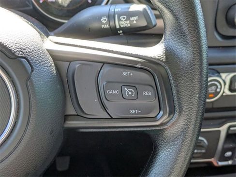 Used 2021 Jeep Gladiator Sport image 22