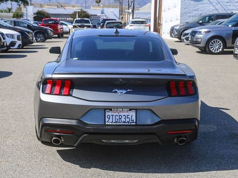 Used 2025 Ford Mustang Premium RWD image 7