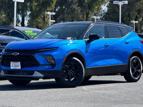 Used 2026 Chevrolet Blazer LT w/ Convenience Package image 9