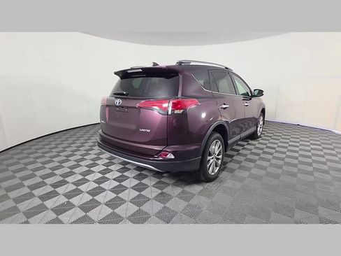 Used 2018 Toyota RAV4 Limited FWD image 39