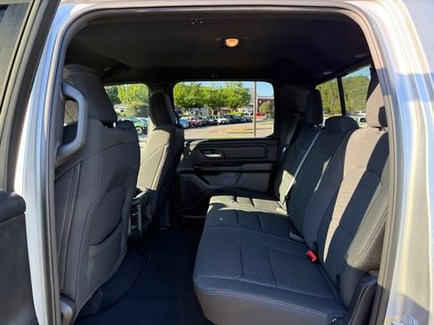 New 2026 RAM 1500 Express AWD/4WD image 26