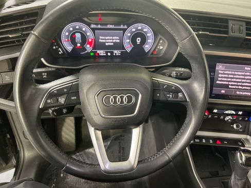 Used 2020 Audi Q3 2.0T Premium Plus w/ Premium Plus Package image 11