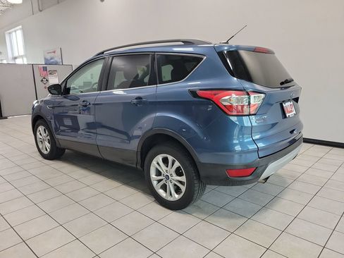 Used 2018 Ford Escape SE AWD/4WD image 4