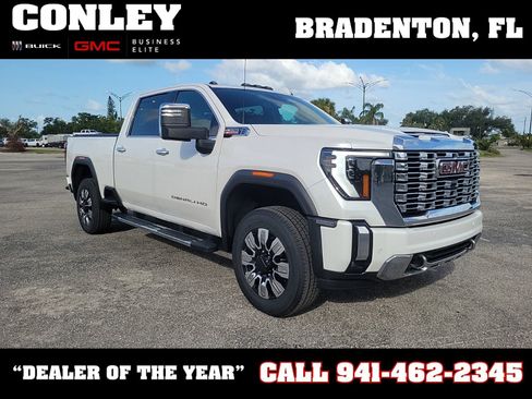 Used 2024 GMC Sierra 2500 Denali w/ Denali Reserve Package AWD/4WD image 1