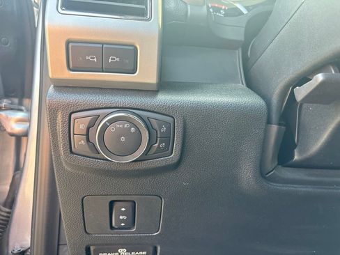 Used 2020 Ford F250 Lariat AWD/4WD image 9