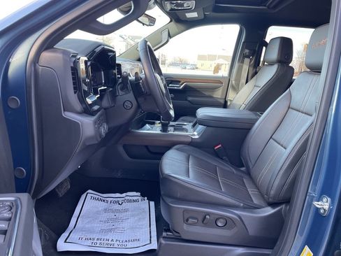 Used 2024 Chevrolet Silverado 1500 High Country image 8