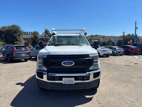 Used 2022 Ford F350 XL w/ Power Equipment Group AWD/4WD image 12