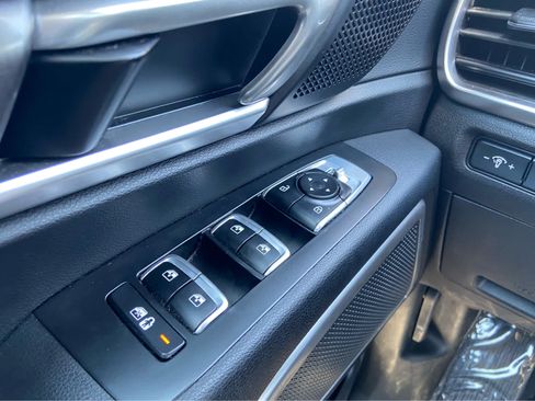 Used 2024 Kia Telluride S w/ S Sunroof Package FWD image 27