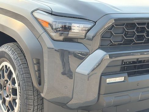 New 2026 Toyota 4Runner TRD Off-Road Premium AWD/4WD image 10