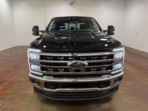 Used 2023 Ford F250 Lariat w/ FX4 Off-Road Package AWD/4WD image 45