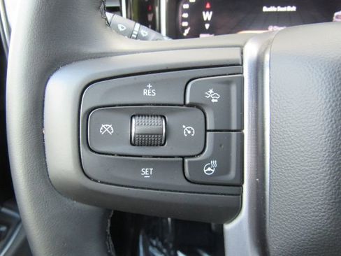 Used 2025 GMC Sierra 1500 SLT image 37