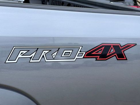 Used 2023 Nissan Frontier PRO-4X w/ Pro-4X Premium Package AWD/4WD image 15