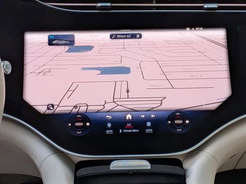 Used 2023 Mercedes-Benz EQS 580 4MATIC Sedan image 10