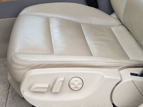 Used 2005 Audi A6 4.2 image 19