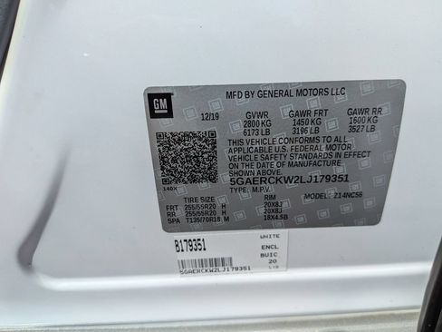 Used 2020 Buick Enclave Premium w/ Surround and Sites Package FWD image 23