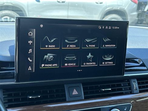 Used 2022 Audi A5 2.0T Premium image 11