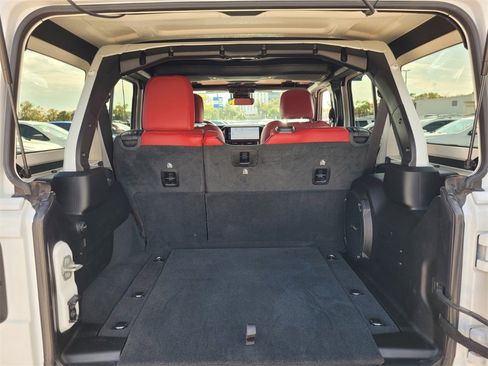 Used 2024 Jeep Wrangler Unlimited Rubicon 392 image 10