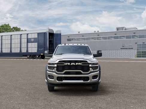 New 2026 RAM 4500 Tradesman w/ Chrome Appearance Group RWD image 6